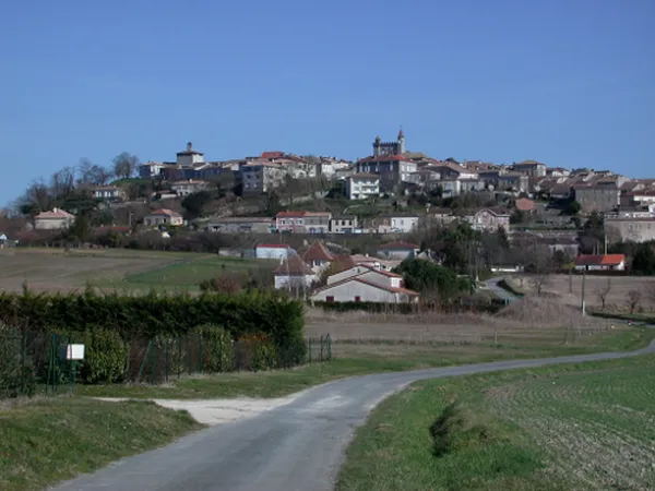 Monflanquin, la bastide vue du nord