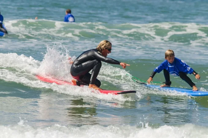 Ecole de Surf Les Loubines