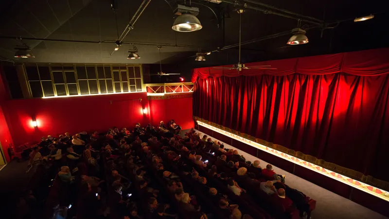 Théâtre des Salinières