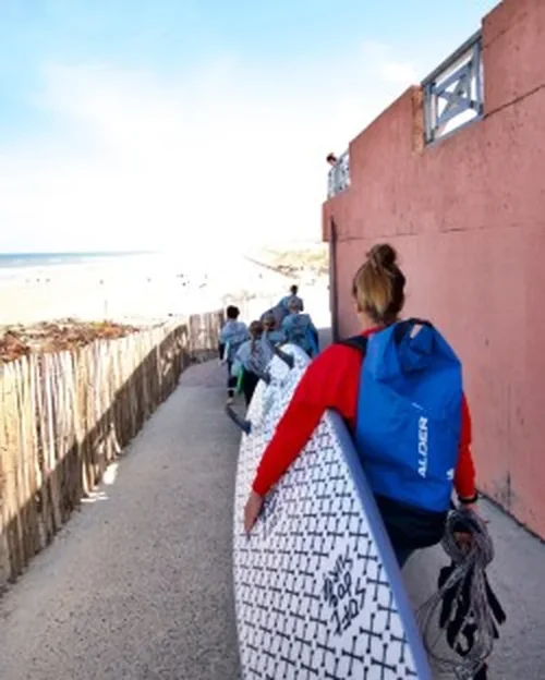 Banana Surf School