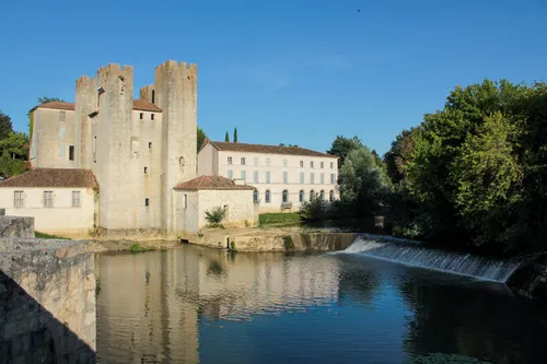 Nérac, du Château Henri IV au Moulin des Tours