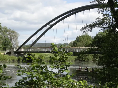 Location de vélo au club de canoë-Kayak de Neuvic