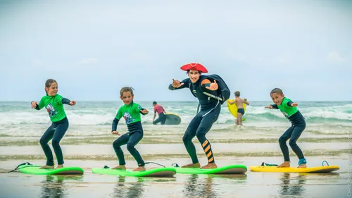Pirate Surfing