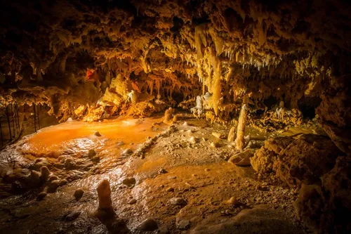 Grotte du Grand Roc