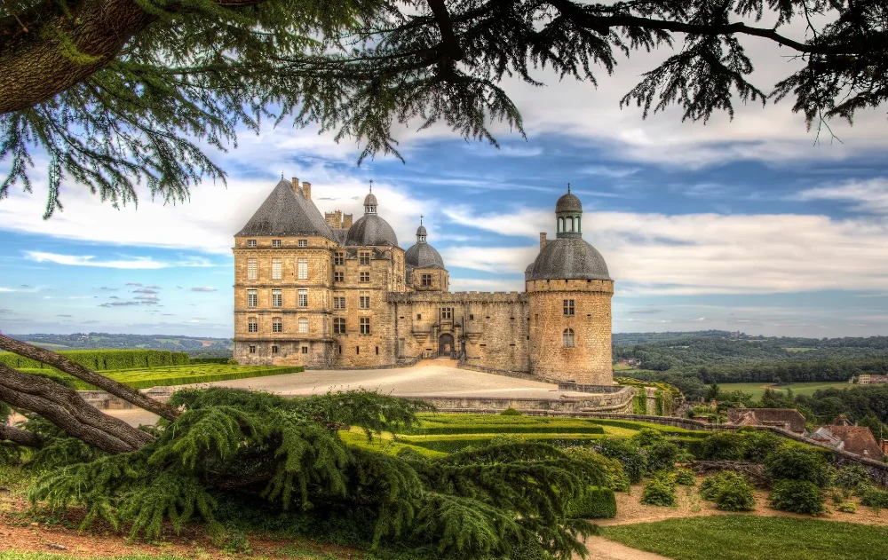 Hautefort