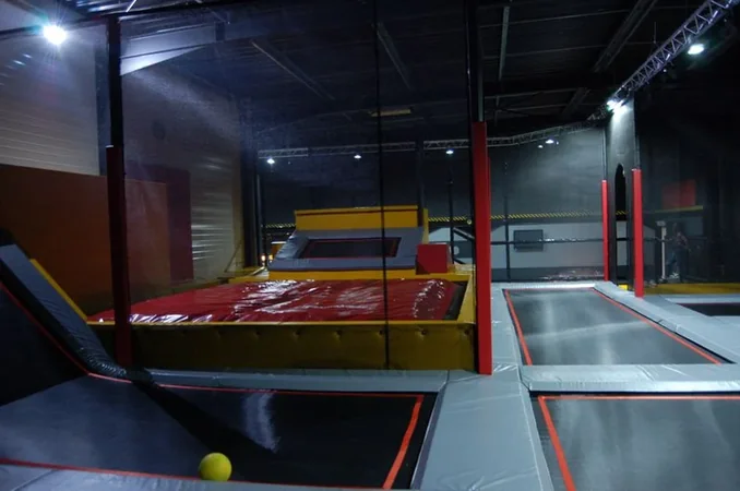 Laser Play - Trampoline parc