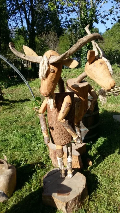 Le parc des Doublorigènes Jardin d'arts et de loisirs nonchalants