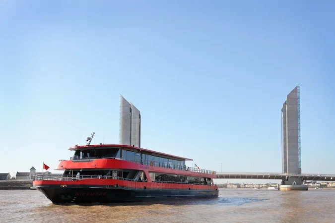Les Bateaux Bordelais