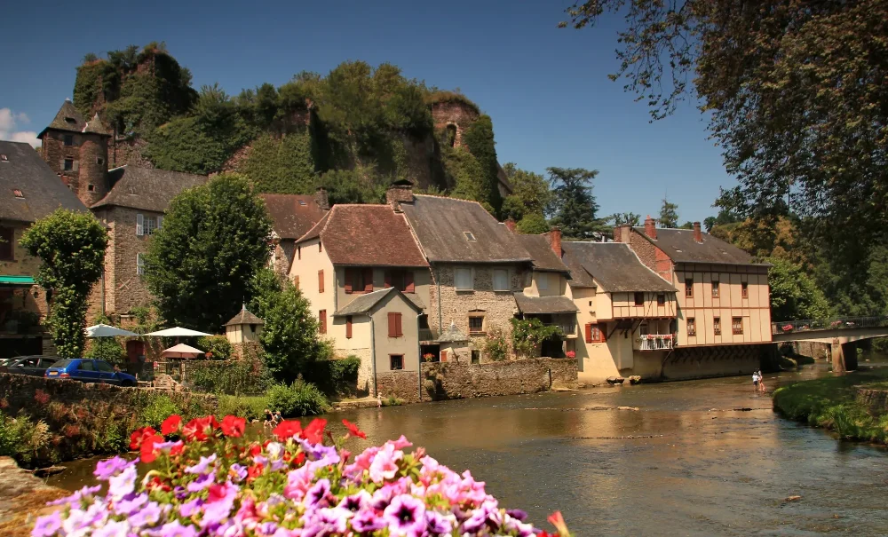 Ségur-le-Château