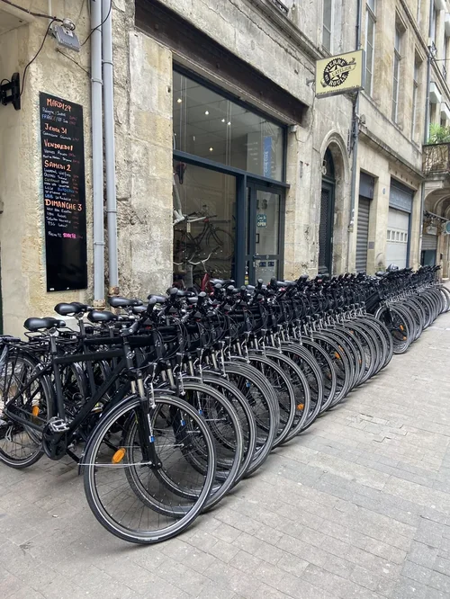 Location de vélos "Pierre qui Roule"