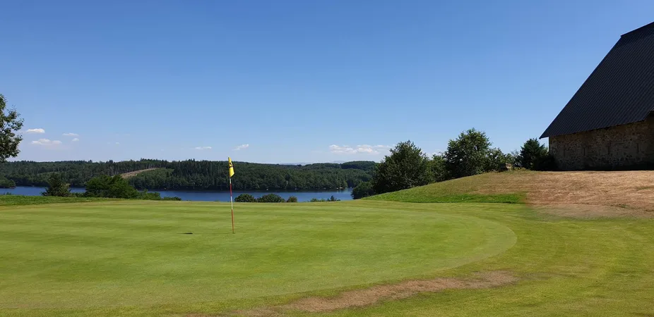 Golf de Neuvic d'Ussel