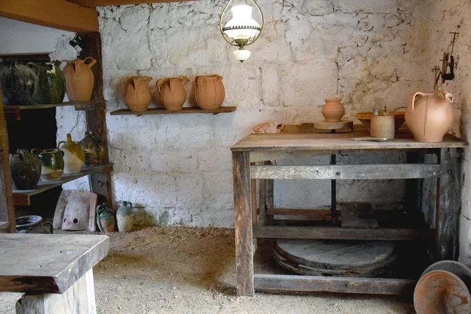 Poterie du Repaire au Château de Fratteau
