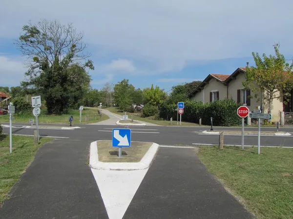 Piste cyclable Roaillan