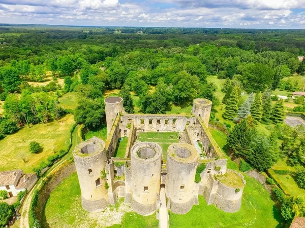 Château de Villandraut