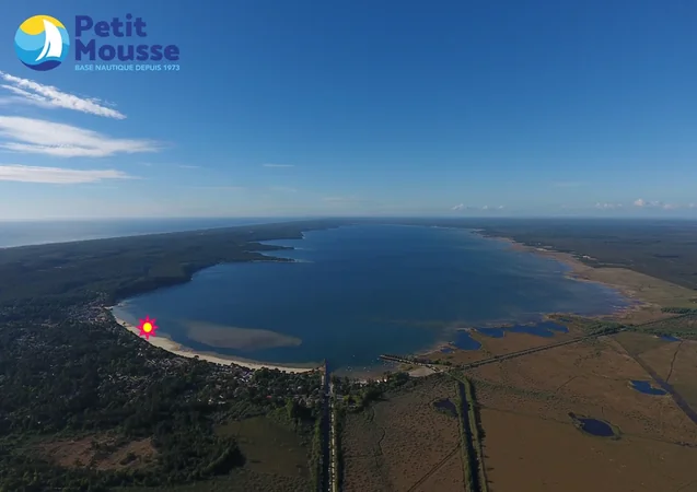 Au Petit Mousse Sensations : Parachute ascensionnel, Bateaux à moteur et Foil électrique