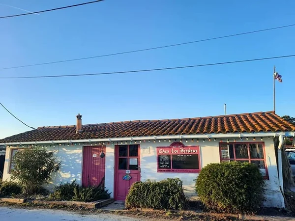 Chez les Pêchous