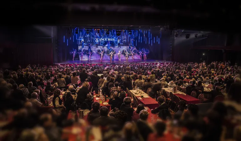 L'Ange Bleu, cabaret & dîner spectacle