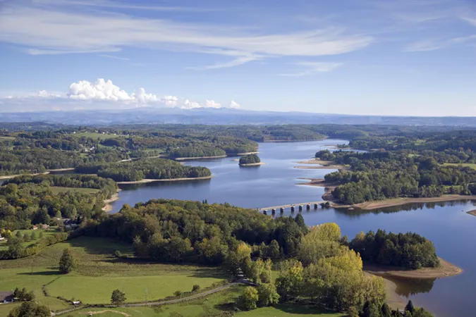 Lac de la Triouzoune - côté Liginiac