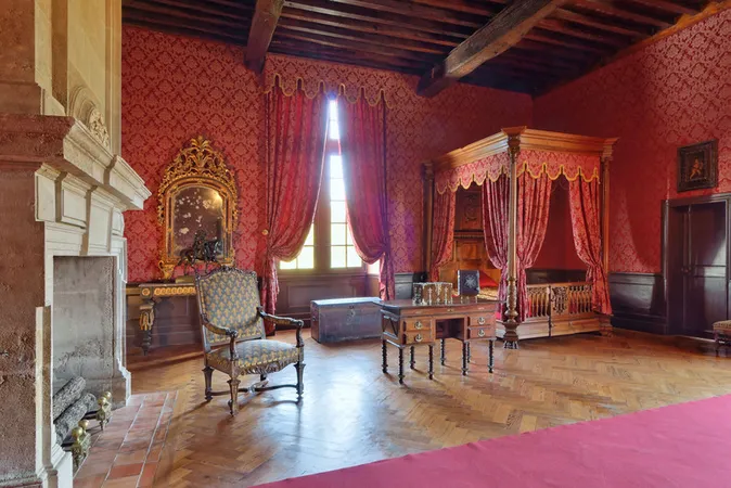Château Royal de Cazeneuve