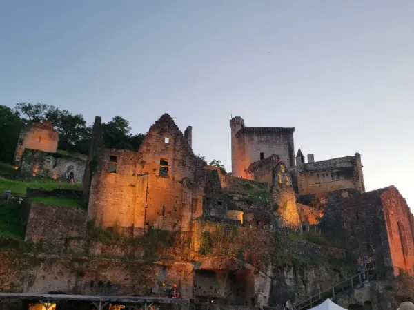Château de Commarque - Les mystères de la Forteresse oubliée