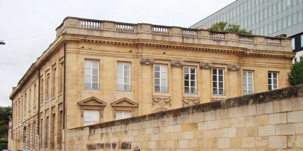 Rectorat — Hôtel de Poissac